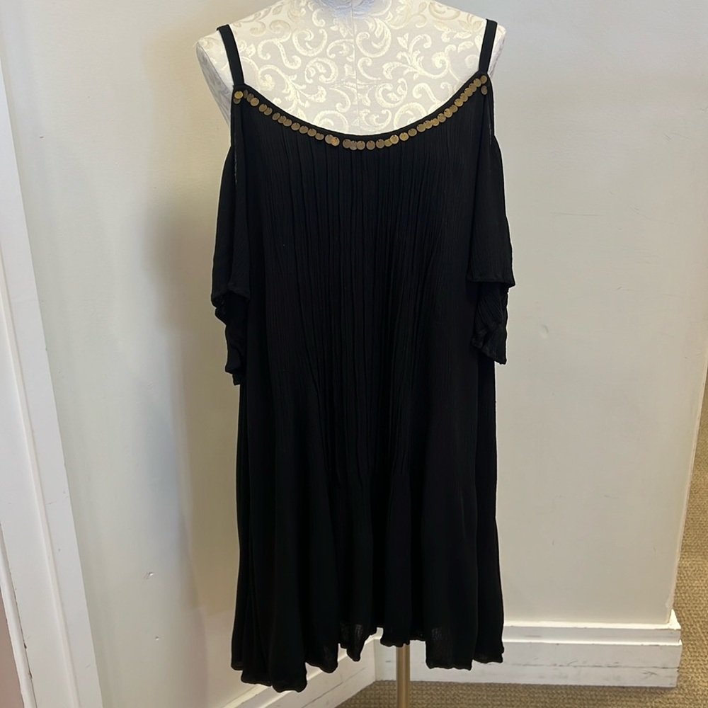 Black peek-a-boo shoulder style dress by Torrid in a size 2